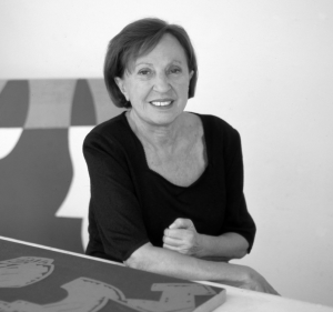 carla accardi nel suo studio